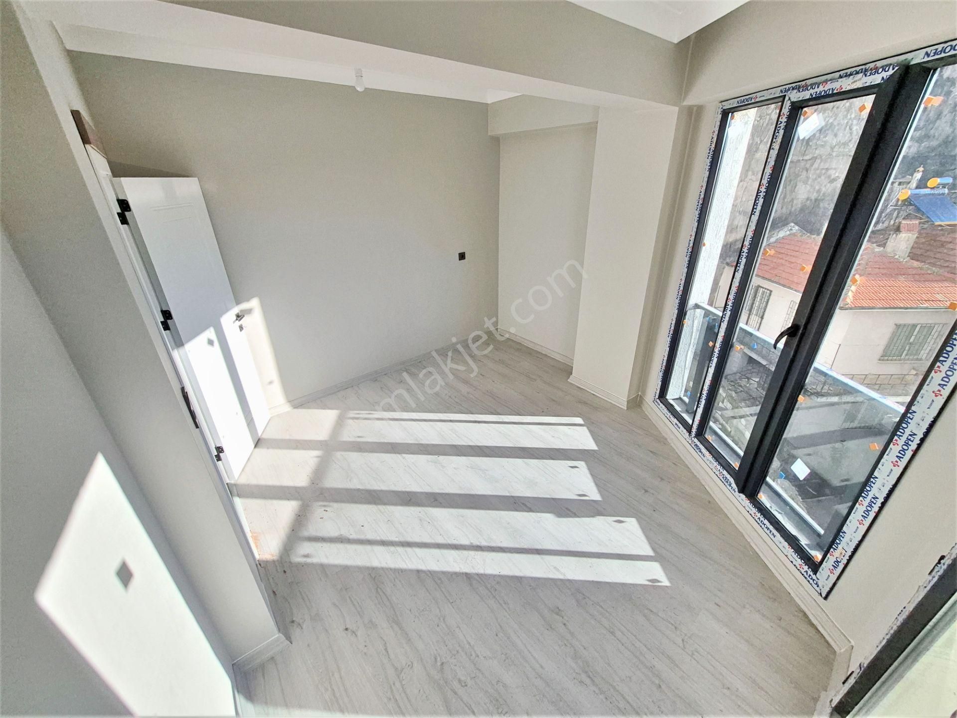 🌀gültaş Emlaktan Edremitte Satılık 2+1 Ara Kat Asansörlü Yerden Isıtmalı Çift Balkonlu 2+1 Daire - Görsel 25