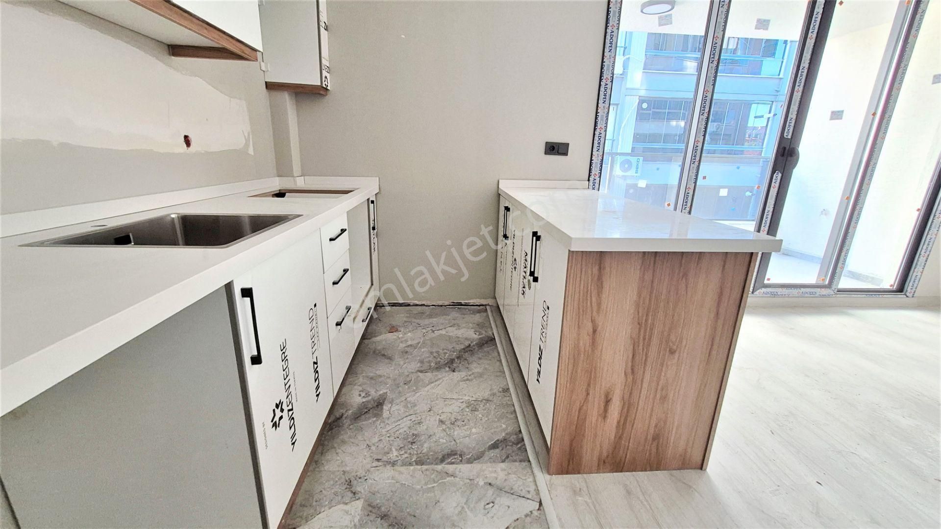 🌀gültaş Emlaktan Edremitte Satılık 2+1 Ara Kat Asansörlü Yerden Isıtmalı Çift Balkonlu 2+1 Daire - Görsel 7