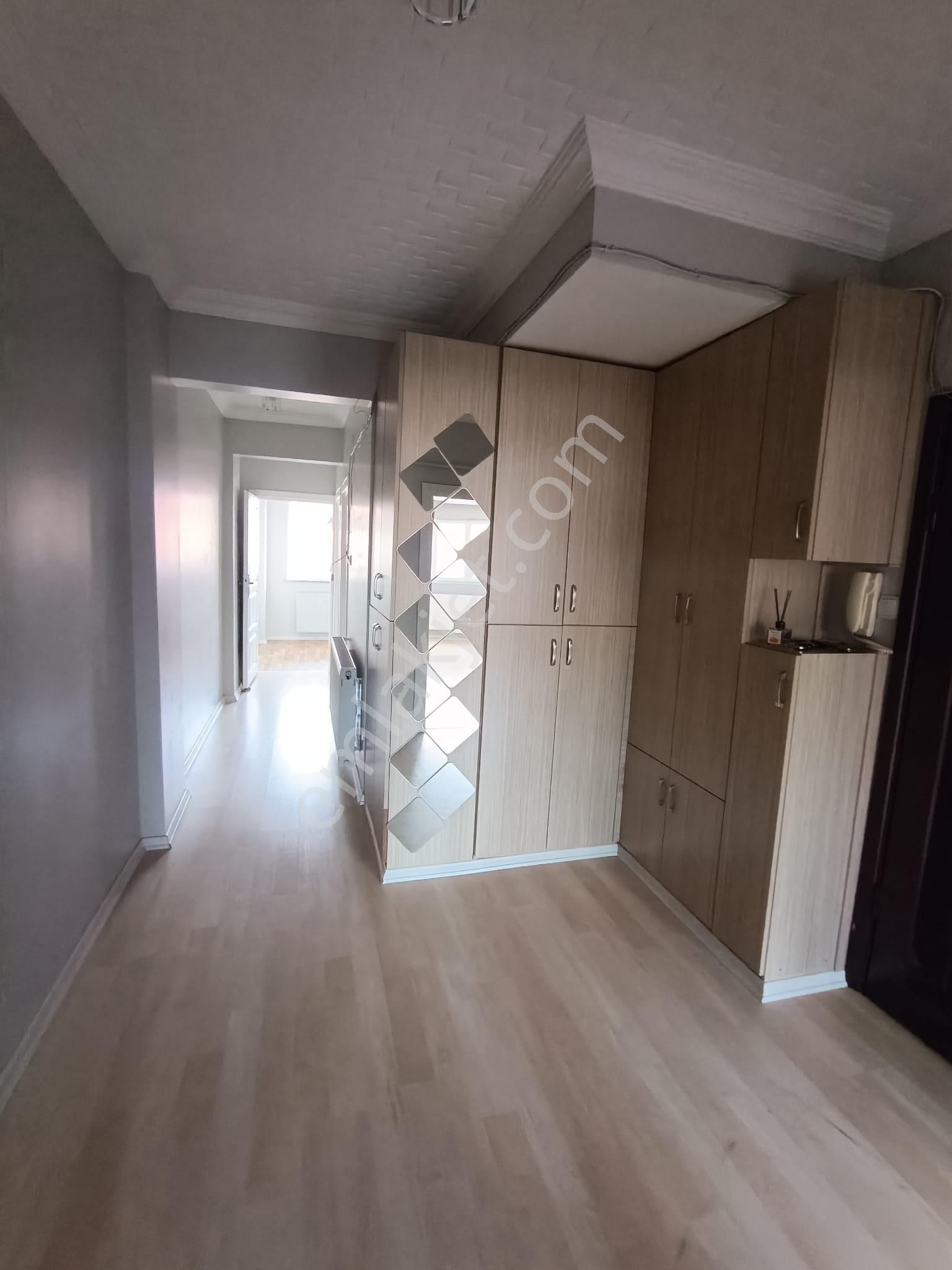 Avcılar Üniversite Mahallesi Kiralık 2+1 Daire - Görsel 4