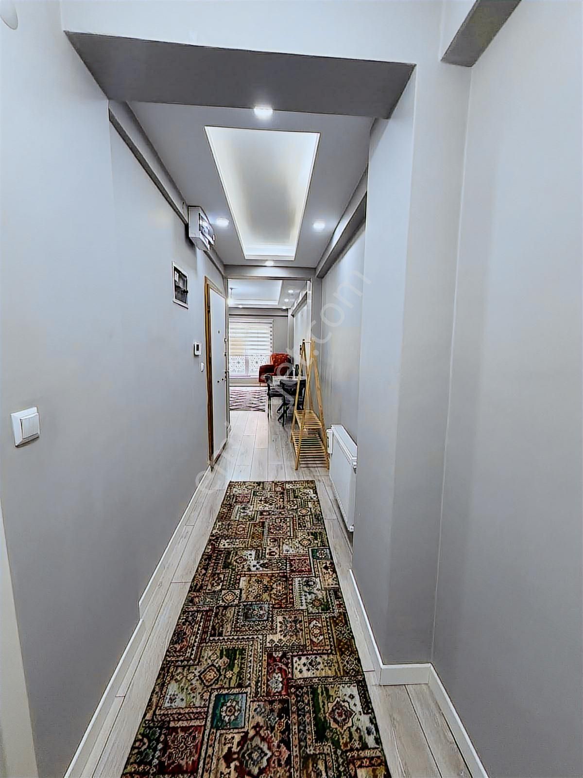 Oscar'dan Eşyalı - Asansörlü -elektrik Ve Su Aboneliği Açık 1+1 - Görsel 16