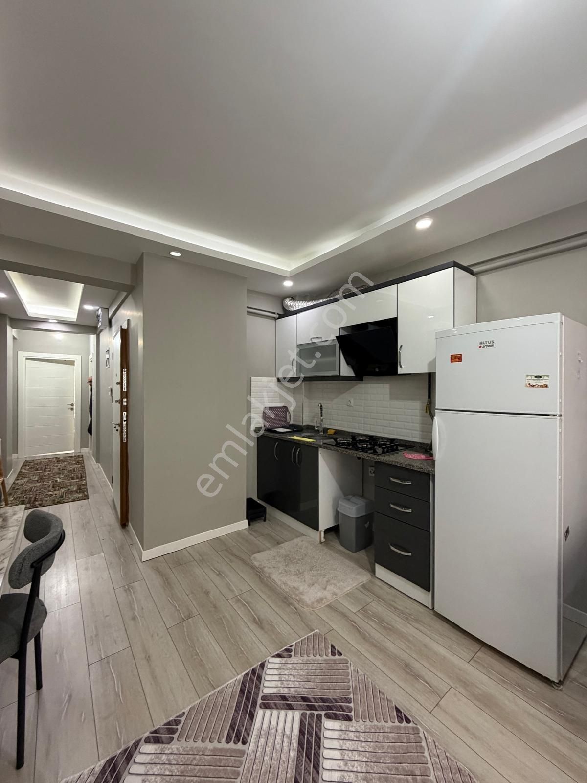 Oscar'dan Eşyalı - Asansörlü -elektrik Ve Su Aboneliği Açık 1+1 - Görsel 15