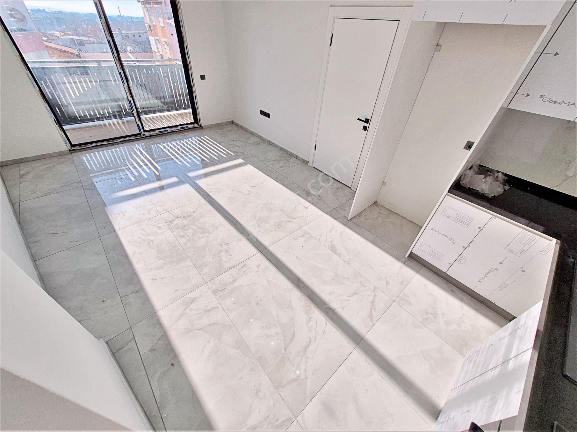 🌀gültaş Emlaktan Edremit’te Satılık Ön Cephe 3+1 Dubleks Yerden Isıtmalı - Görsel 9