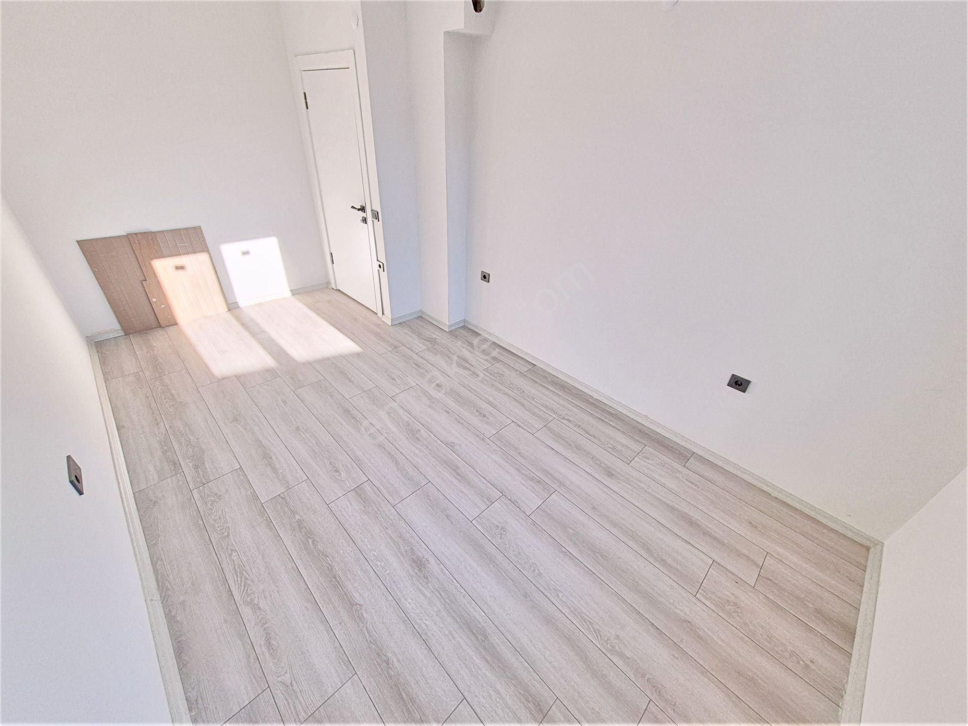 🌀gültaş Emlaktan Edremit’te Satılık Ön Cephe 3+1 Dubleks Yerden Isıtmalı - Görsel 24