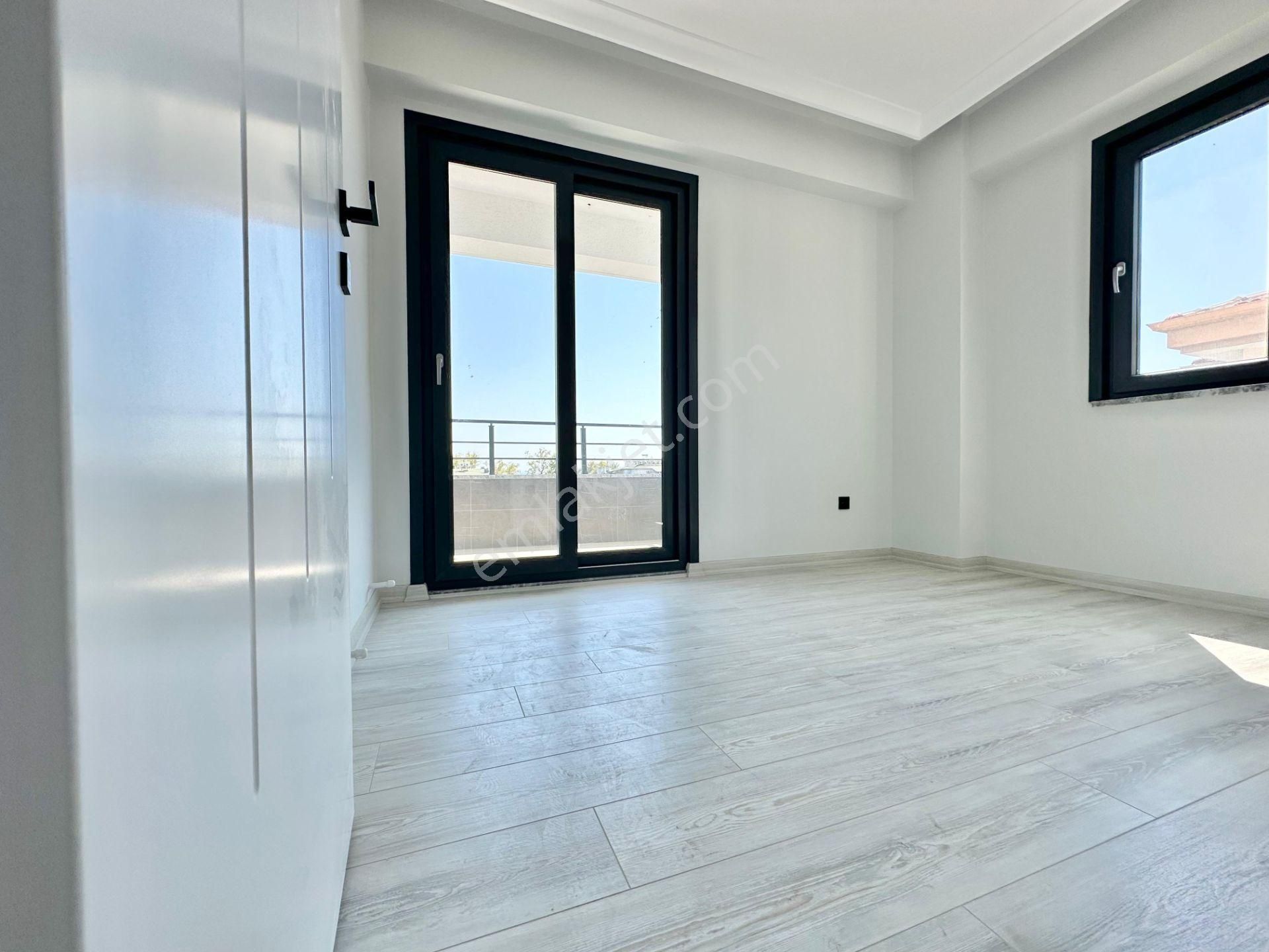✨akçay Ay Emlaktan✨altınoluk'ta Denize 100 Mt Kazdağları Eteklerinde Satılık 3+1 Lüks Dubleks Daire - Görsel 12
