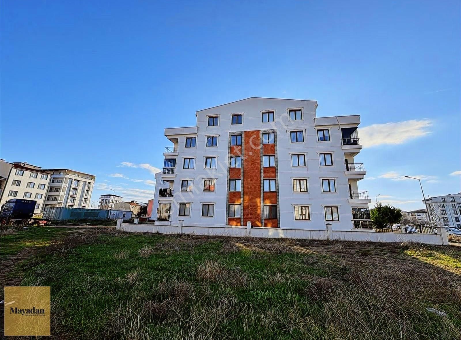 Mayadan Karakaş Sırtbağlarda 201m2 Satılık Arsa - Görsel 2