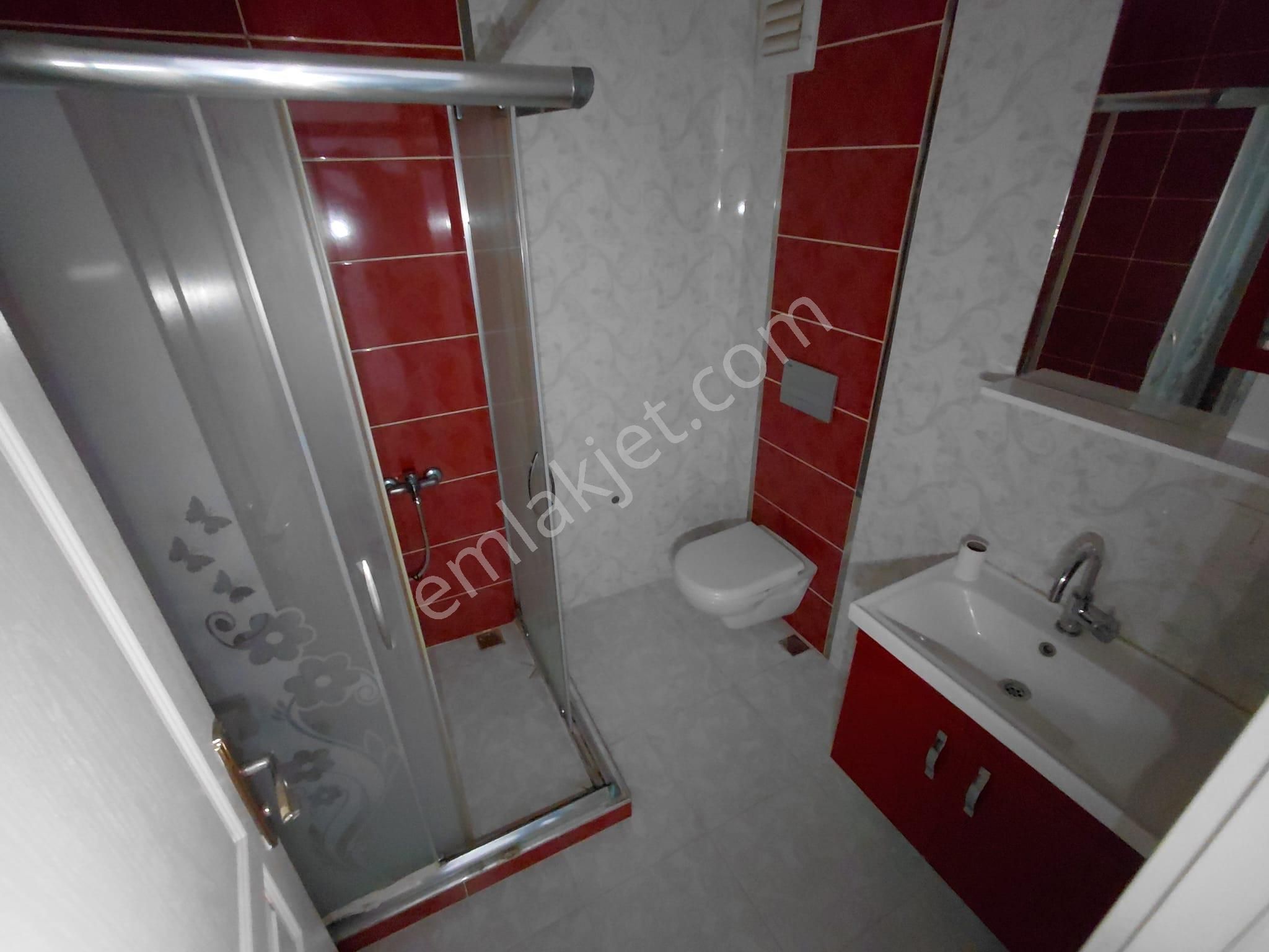 Cadde Üzerinde Ulaşım Sorunsuz Manzaralı 1+1 Kiralık Teras Kat - Görsel 20