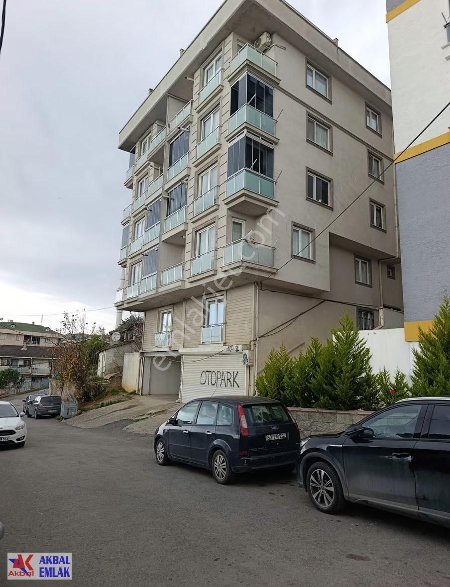 Akbal Emlak Dumlupınar Mah. Dublex 170 M2 3+1 Salon 8.500.000 Tl