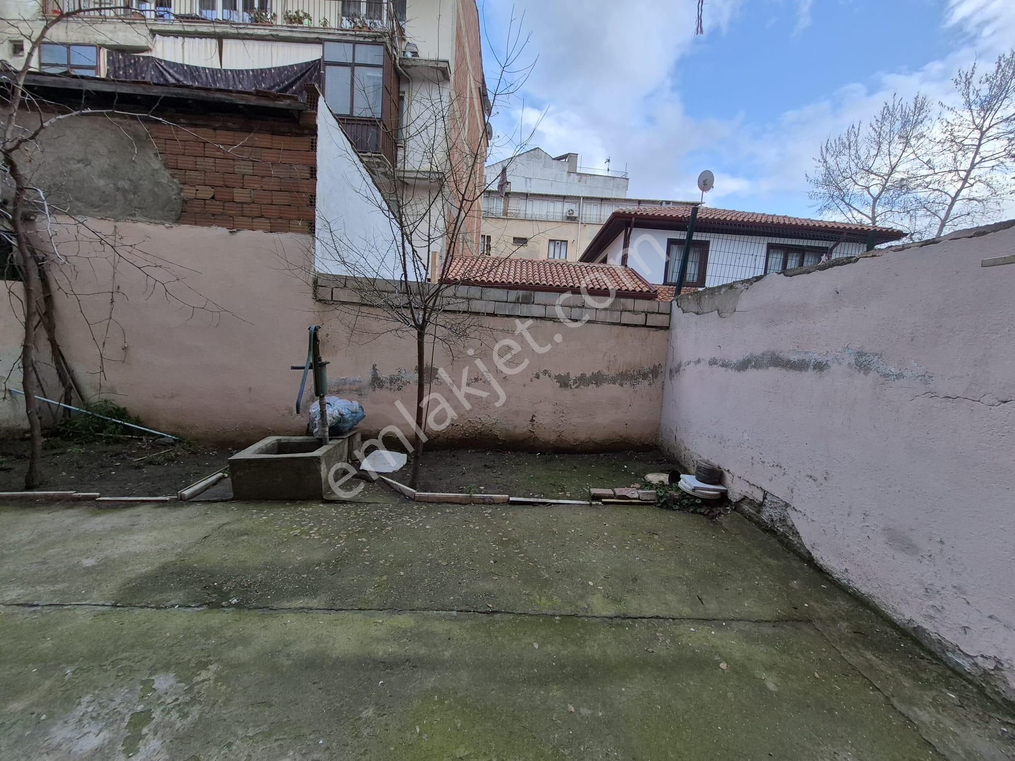 İnegöl Merkezde Burhaniye Mahallesinde Kiralık Daire 3+1 Zemin - Görsel 13