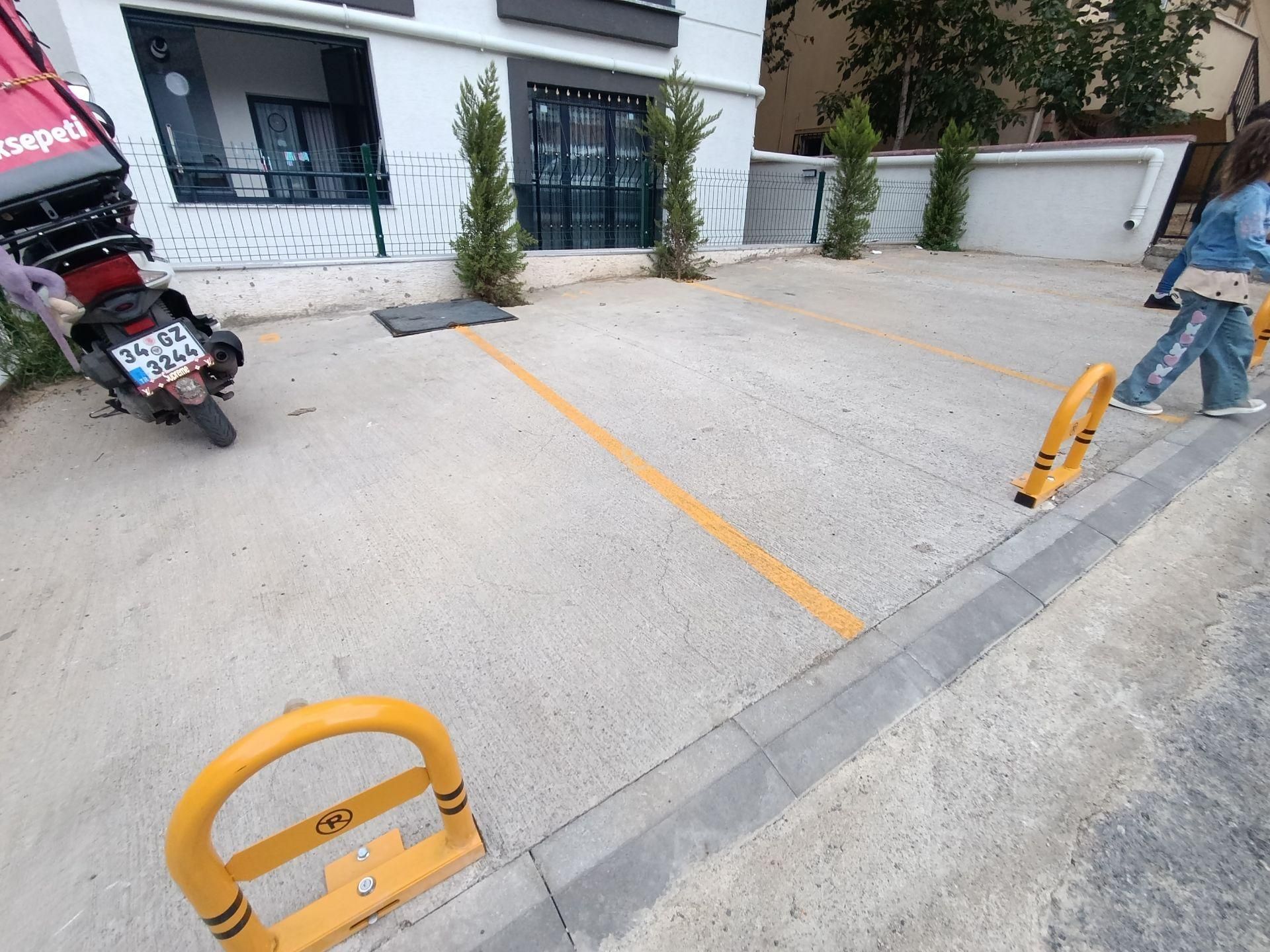 Pendik Esenyalıda Satılık 2+1 Asansör Otoparklı Ana Cadde Paralel Lüks Daire - Görsel 32