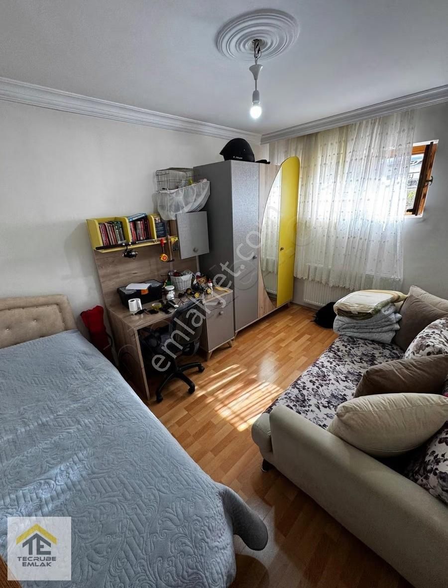 Çiçekli'de Cuma Pazarı Yakını 3+1 Giriş Kat Ön Güney Bağımsız - Görsel 10