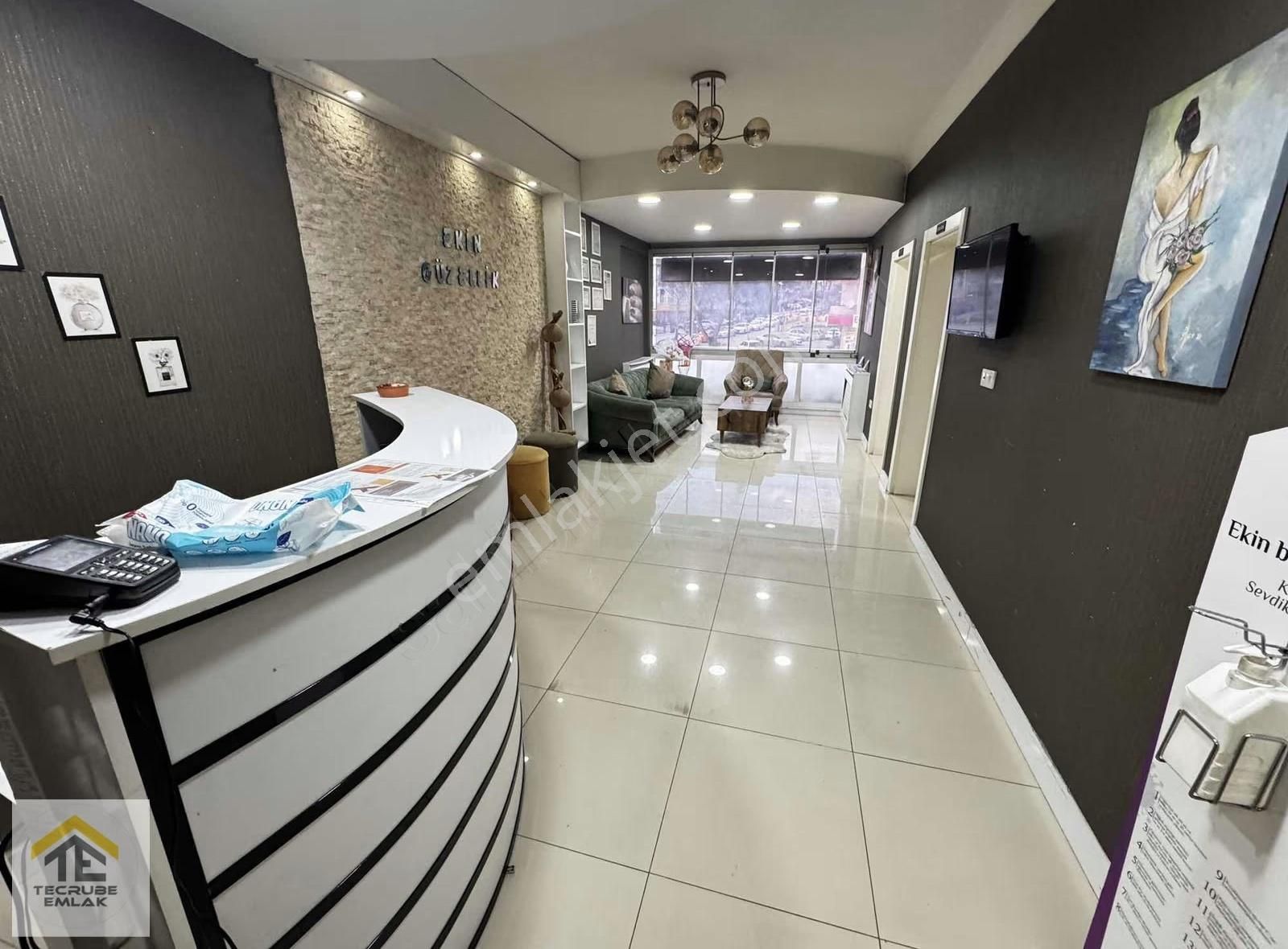 İncirli'de Tam Merkez Yunus Emre Caddesi Devren Güzellik Merkezi - Görsel 14