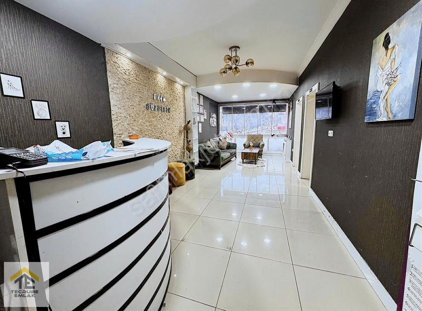 İncirli'de Tam Merkez Yunus Emre Caddesi Devren Güzellik Merkezi - Görsel 11