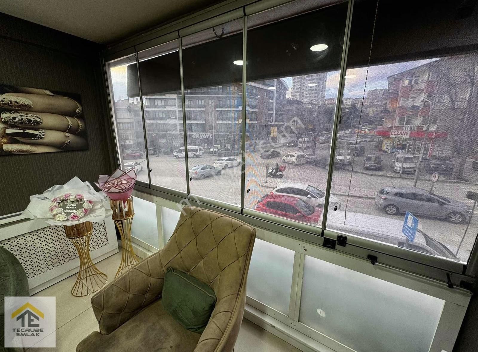 İncirli'de Tam Merkez Yunus Emre Caddesi Devren Güzellik Merkezi - Görsel 15