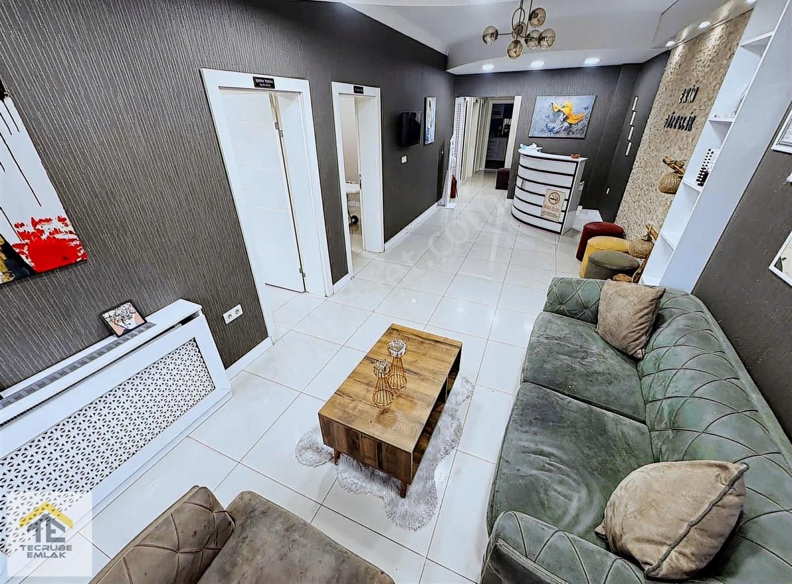 İncirli'de Tam Merkez Yunus Emre Caddesi Devren Güzellik Merkezi - Görsel 2