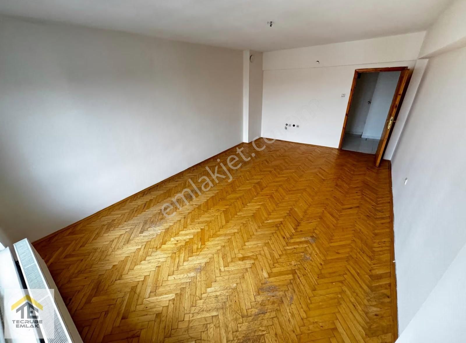 Sakızağacı Caddesi Üzeri Katta 3+1 Salon Bağımsız Geniş Ön Cephe - Görsel 15