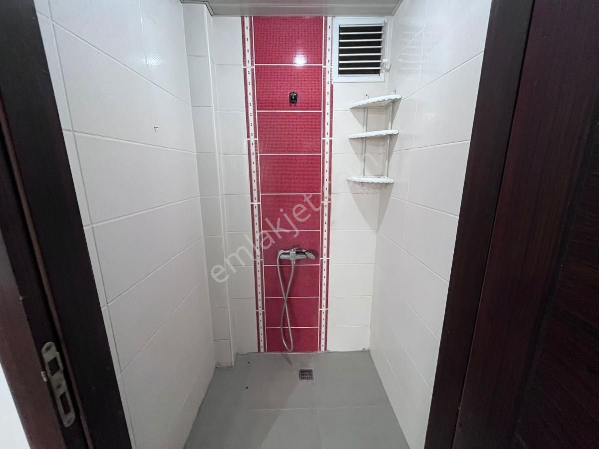 Mareşal Çakmak Mah.de Asansörlü E..banyolu 130m2 3+1 Daire - Görsel 21