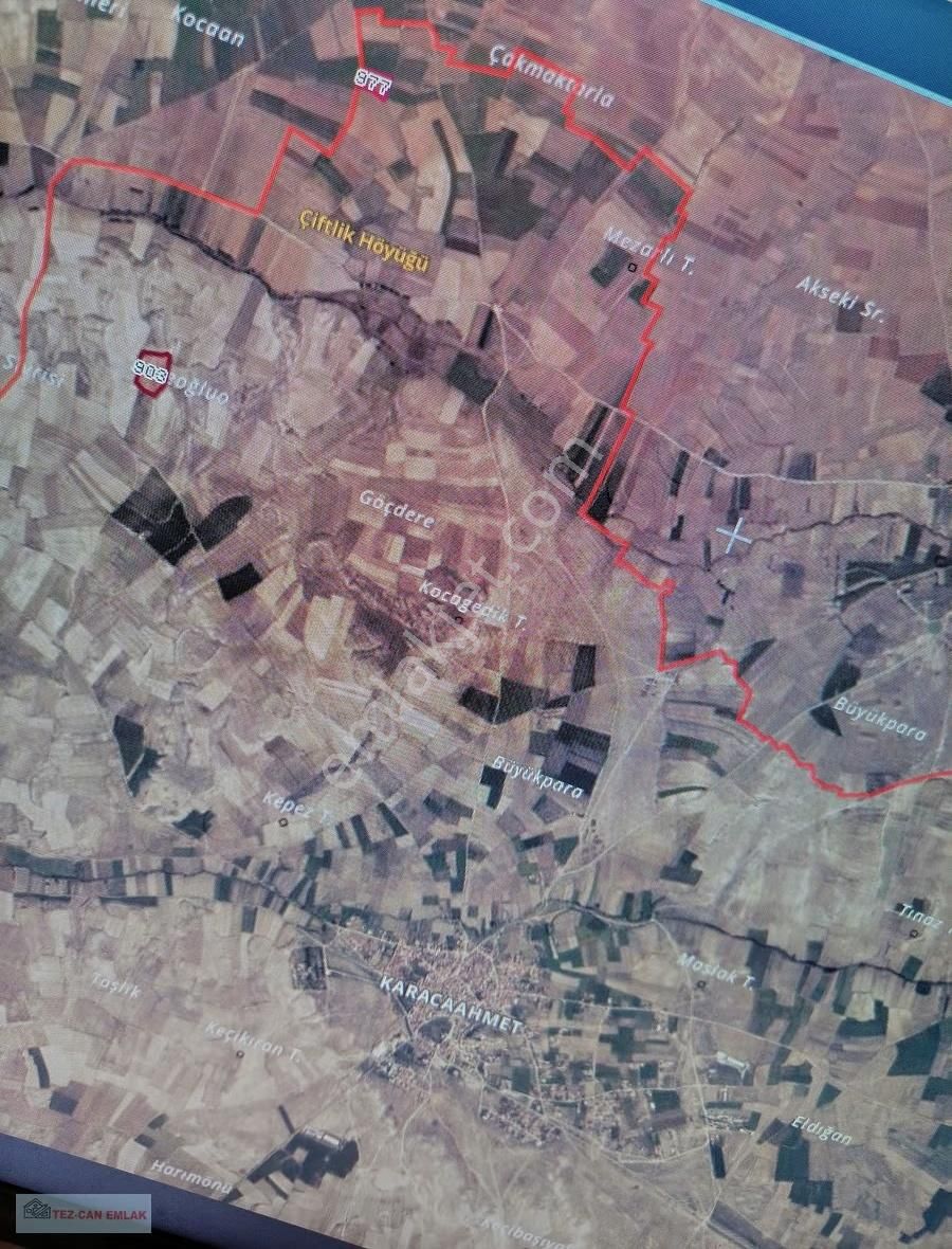 İhsaniye Karacahmet Köyü Verimli Tarla - Görsel 2