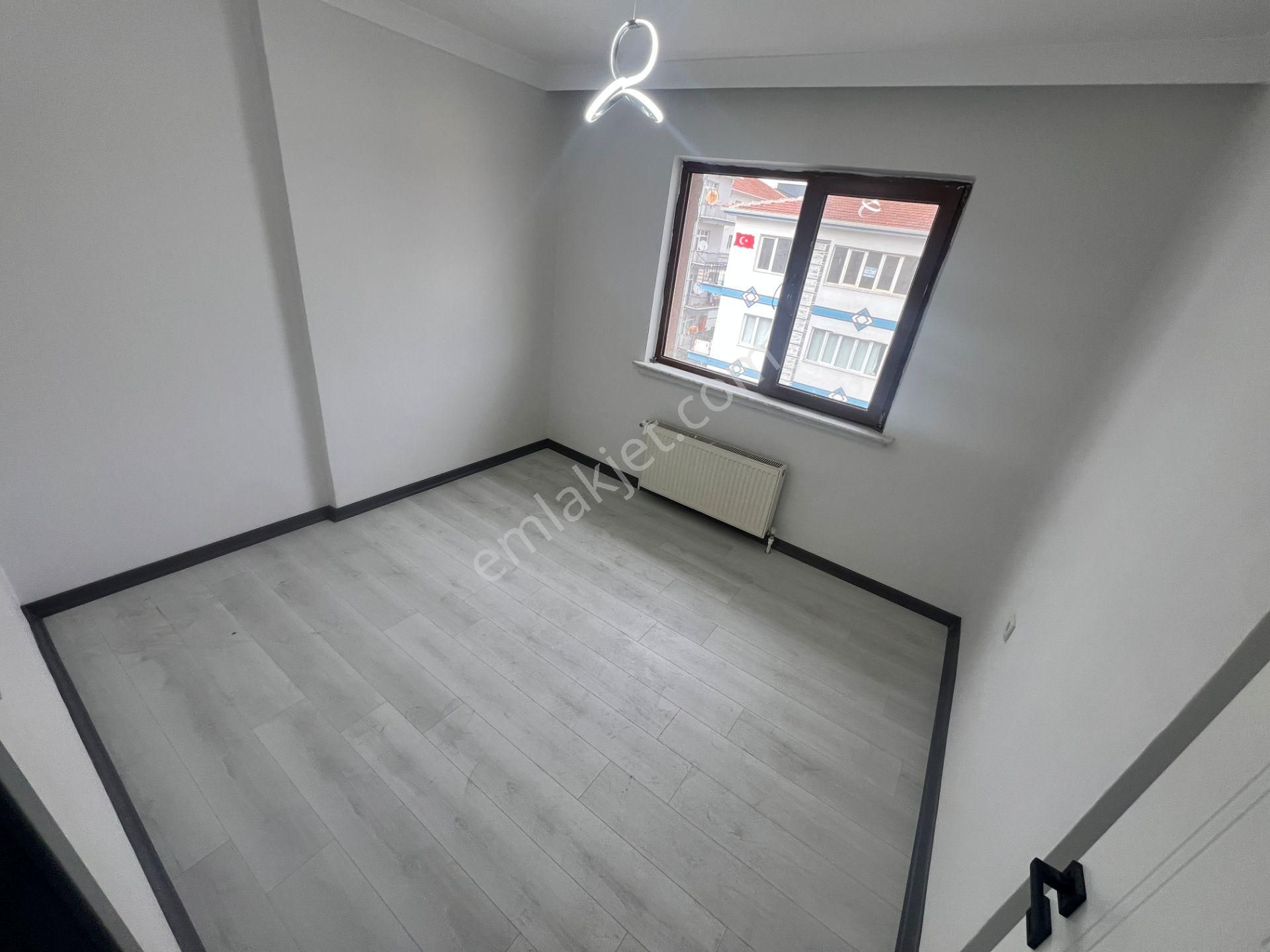 Sincan Akşemsettin Mah Ön Cephe Salon Bagımsız 4+1 Teras - Görsel 16