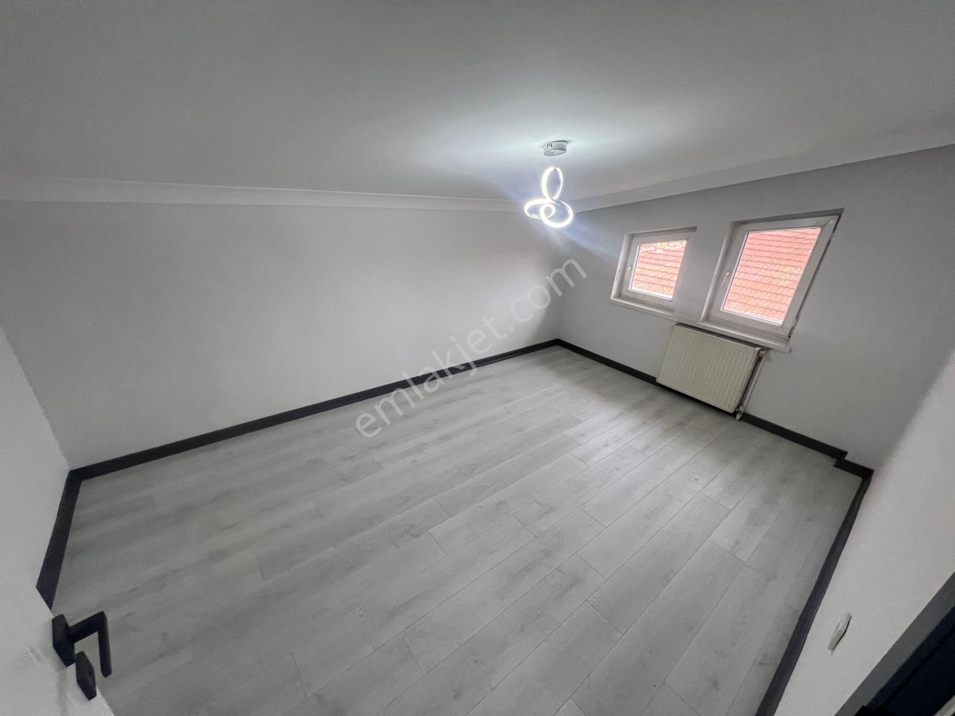 Sincan Akşemsettin Mah Ön Cephe Salon Bagımsız 4+1 Teras - Görsel 31