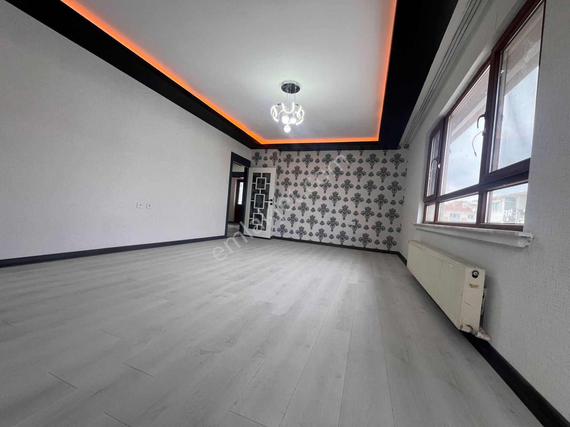 Sincan Akşemsettin Mah Ön Cephe Salon Bagımsız 4+1 Teras - Görsel 13