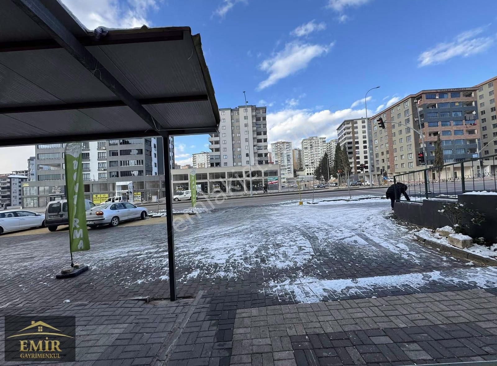Emir Gayrimenkulden Seyrandep Ana Cadde Üzerinde 102m2 İş Yeri - Görsel 19