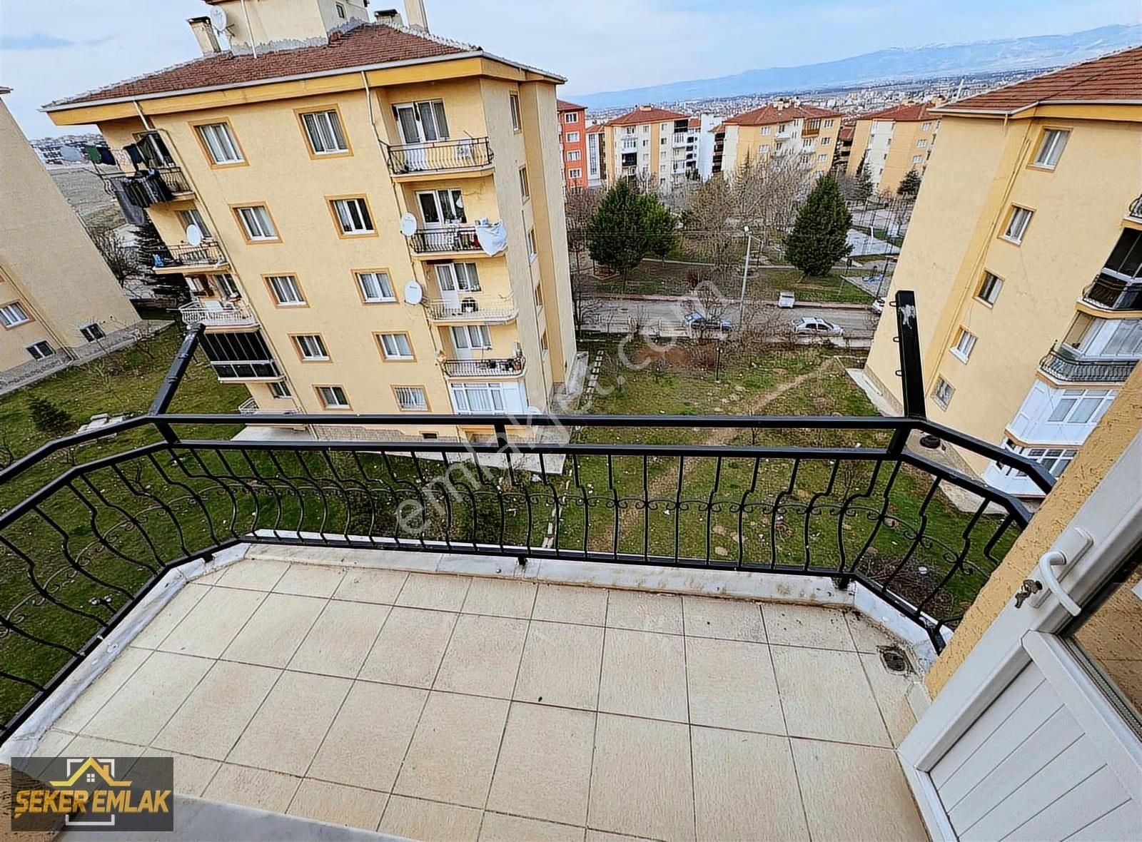 Şeker Emlktn Kiralık Ertaş Cad.manas Bloklarında 125m² 3+1 Daire - Görsel 14