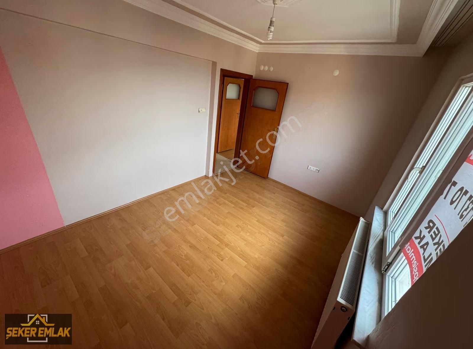 Şeker Emlktn Kiralık Ertaş Cad.manas Bloklarında 125m² 3+1 Daire - Görsel 12