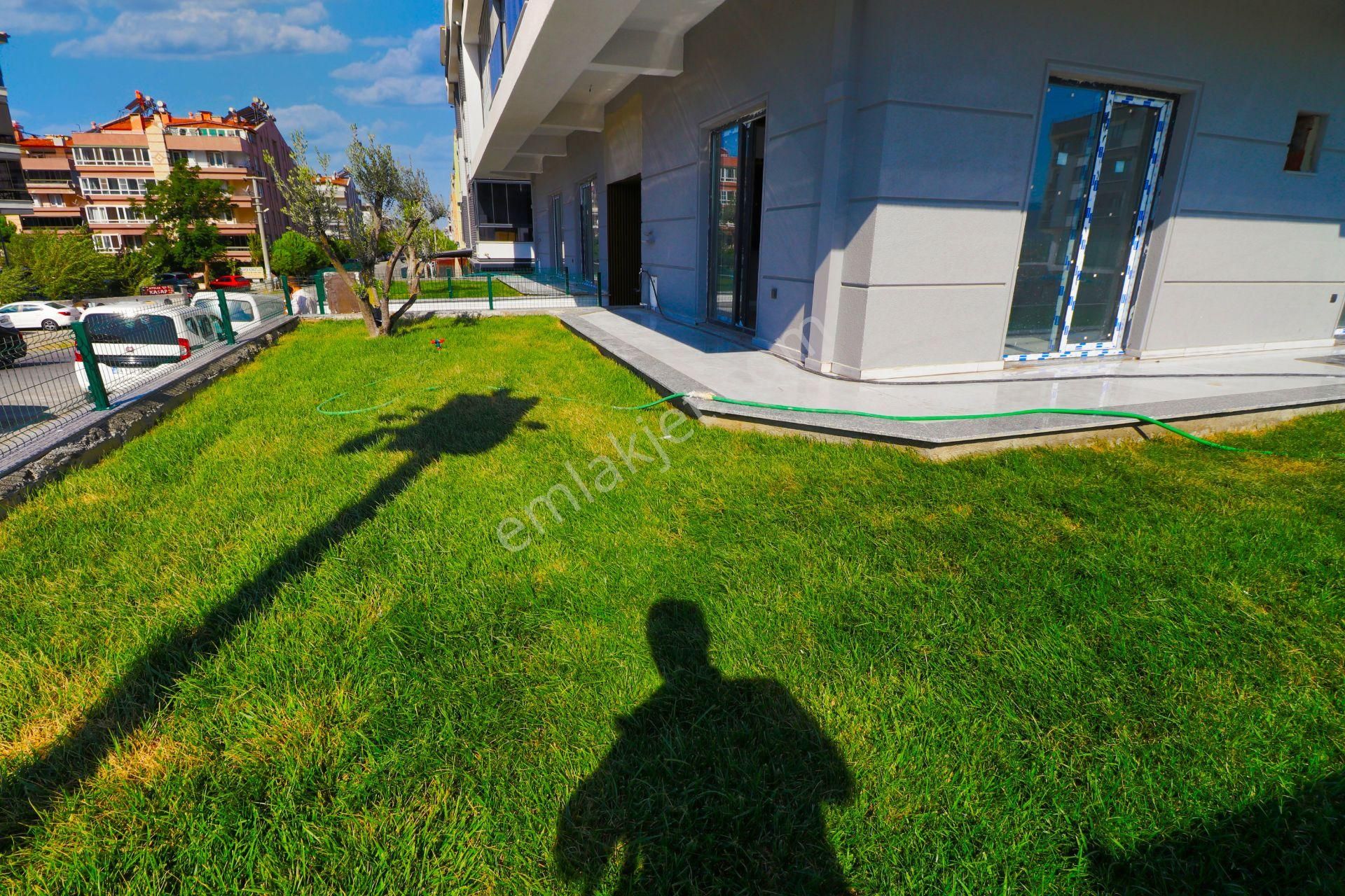 🛑🛑 Aktif'ten Akçay'da Satılık İhtişamı İle Göz Dolduran Müstakil Tadında Geniş 1+1 Daire - Görsel 8