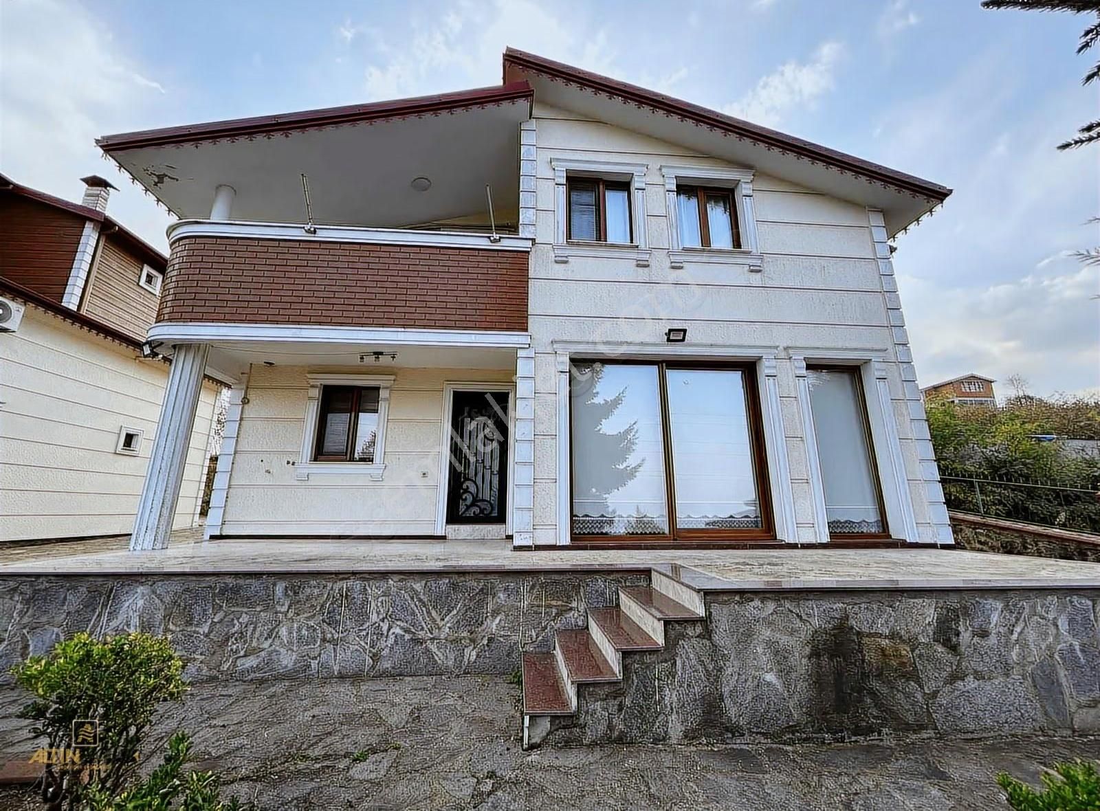 Altın Emlak Trabzonda Satılık Fırsat Villa - Görsel 25