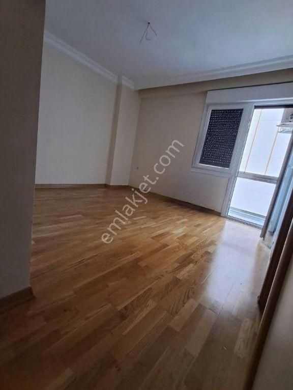 Erenköy 19mayıs Mah.ışık Koleji 85m2 Net 2+1 Ebeveynli Balkonlu İskanlı Boş - Görsel 5