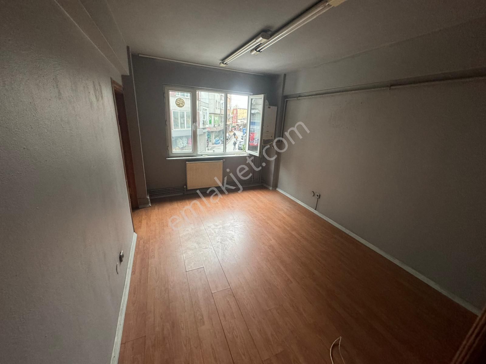 Kaşımpaşa Merkez'de Kiralık 1+1 Ofis & Büro - Görsel 10