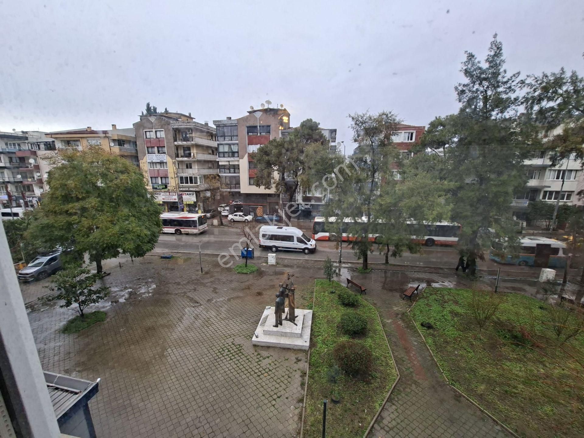 Güneş'ten Şirinyer İzban 3dk 3+1 150m 3.kat 3 Balkon 3 Cephe Otopark - Görsel 27