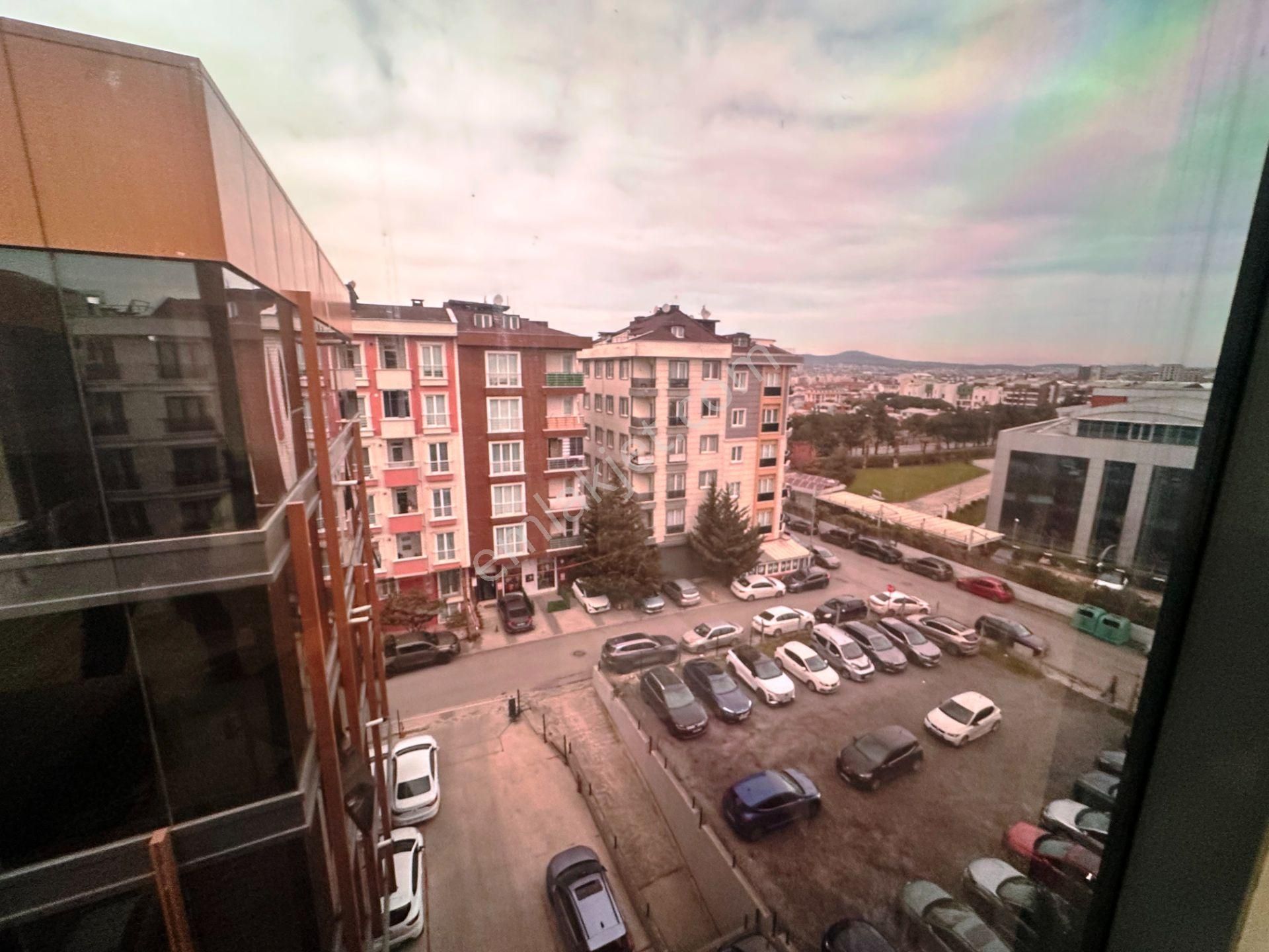 Sancaktepe Ebubekir Cd.8 Yıllık 50m2 Mutfaklı Wc'li Satılık Ofis - Görsel 17