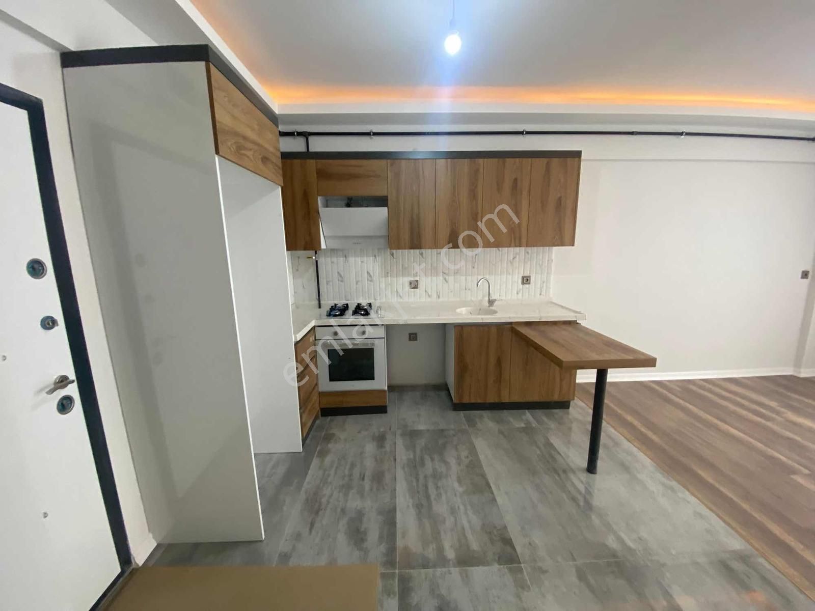 Dumlupınar Mahallesinde İskanlı Katta Full Yapılı Satılık Daire - Görsel 8