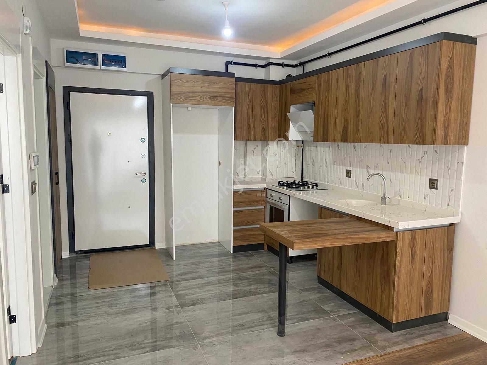 Dumlupınar Mahallesinde İskanlı Katta Full Yapılı Satılık Daire - Görsel 14