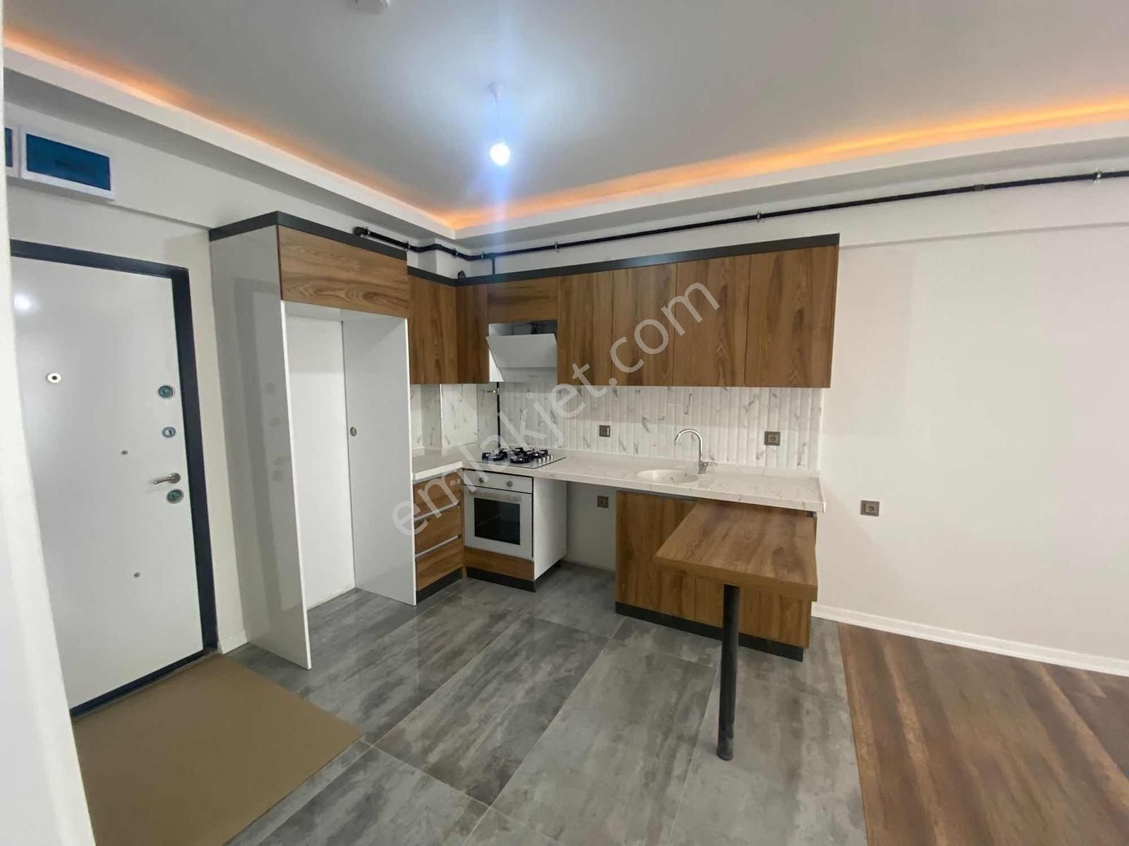 Dumlupınar Mahallesinde İskanlı Katta Full Yapılı Satılık Daire - Görsel 21