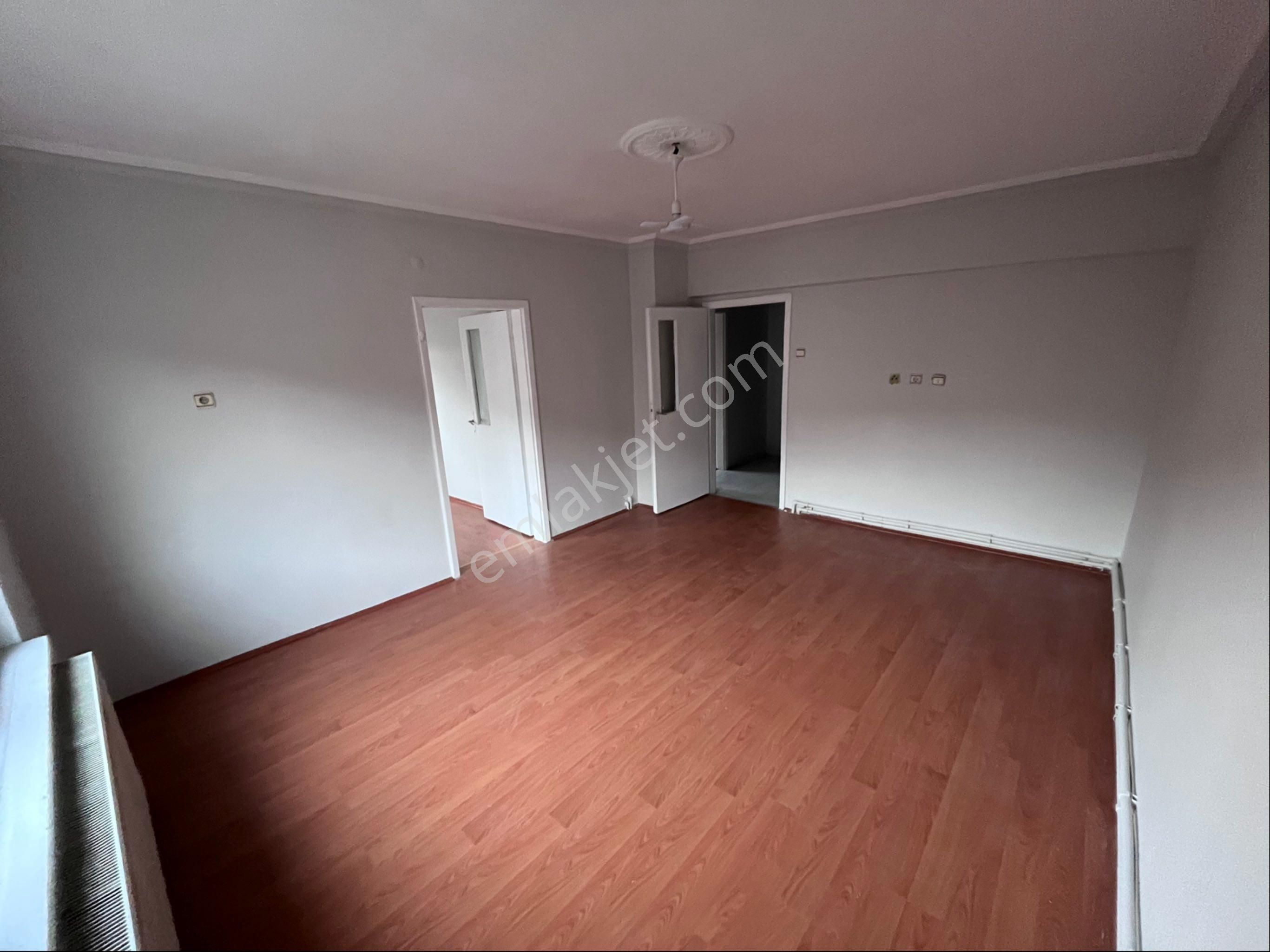 Sincan İstasyon Mh.'de 3+1 Ön Cephe 2.orta Kat Satılık Daire - Görsel 5