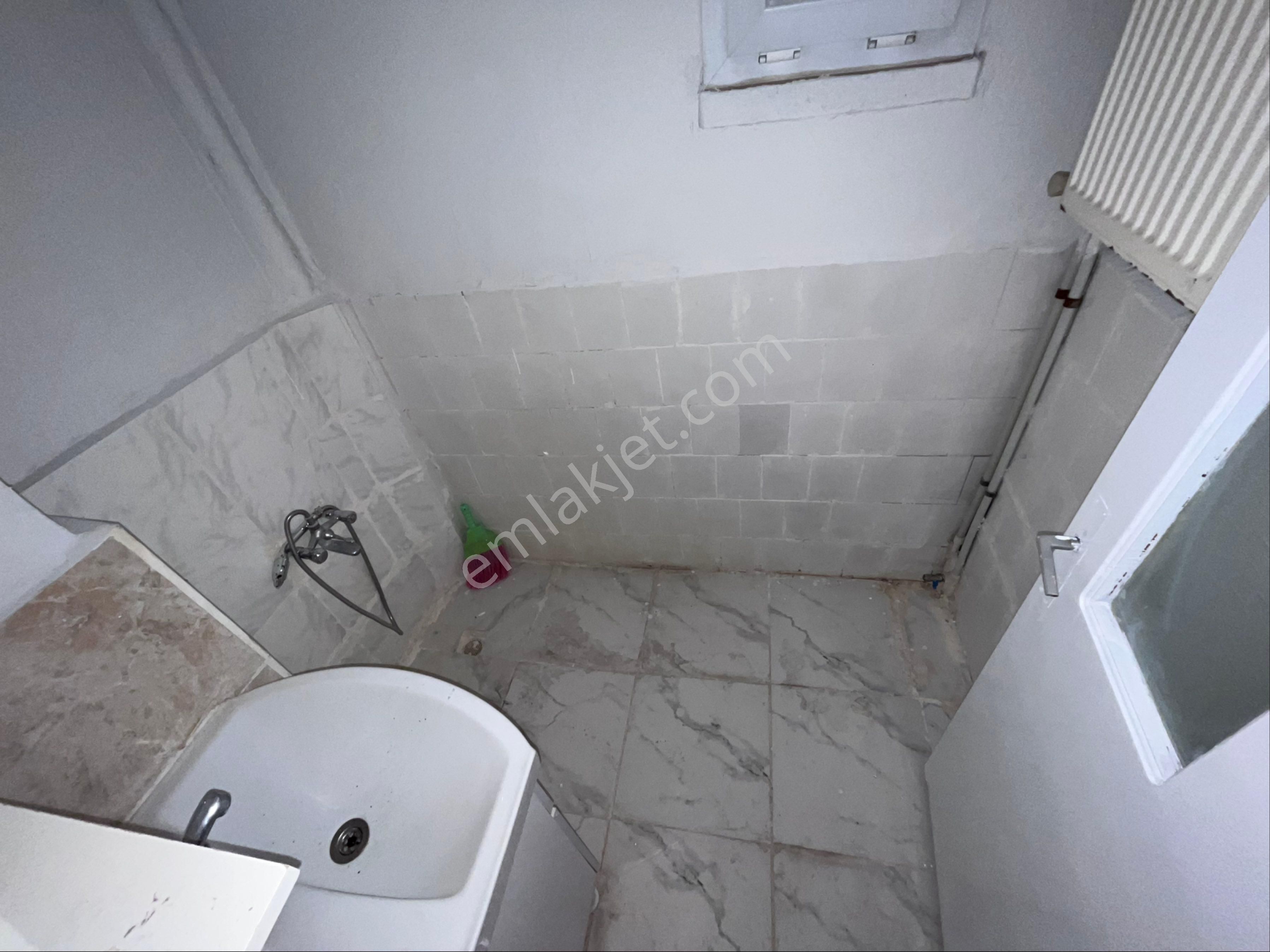 Sincan İstasyon Mh.'de 3+1 Ön Cephe 2.orta Kat Satılık Daire - Görsel 12