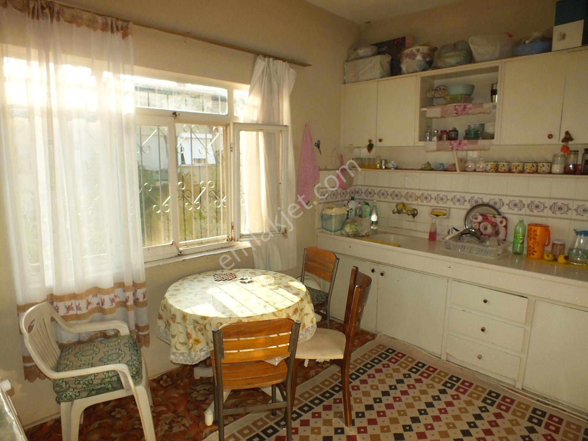 917 Çapahasan Mahalleside Satılık Müstakil 3 Katlı Ev - Görsel 22