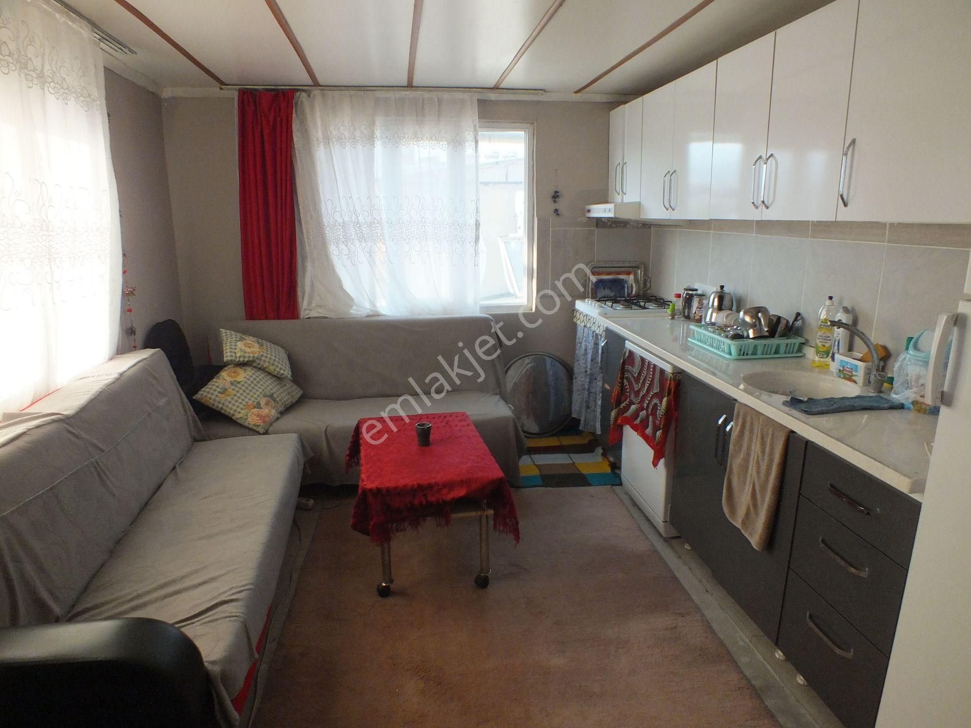 917 Çapahasan Mahalleside Satılık Müstakil 3 Katlı Ev - Görsel 30