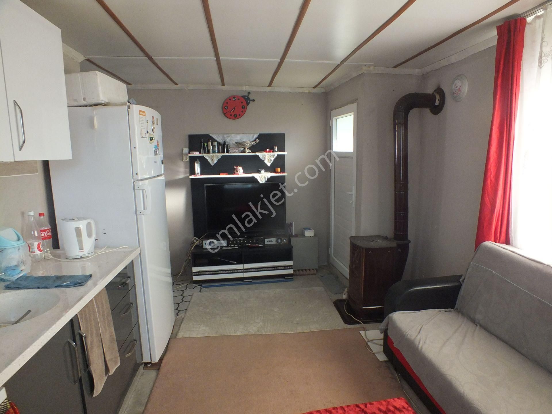 917 Çapahasan Mahalleside Satılık Müstakil 3 Katlı Ev - Görsel 31