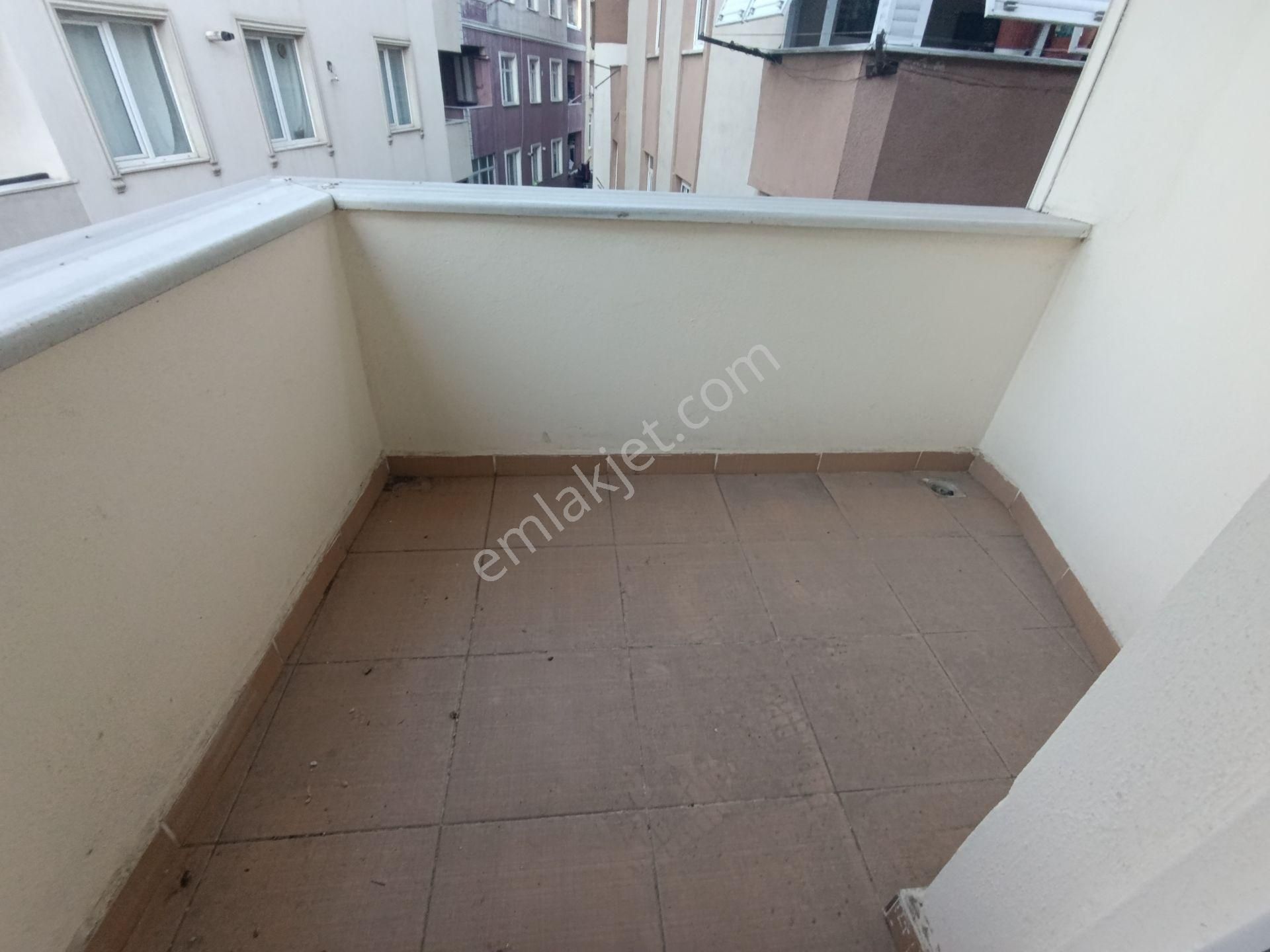 Pendik Güzelyalı Merkezde Büyük Kiralık 3+1 125m2 E-5 Yakın Daire Dubles - Görsel 6