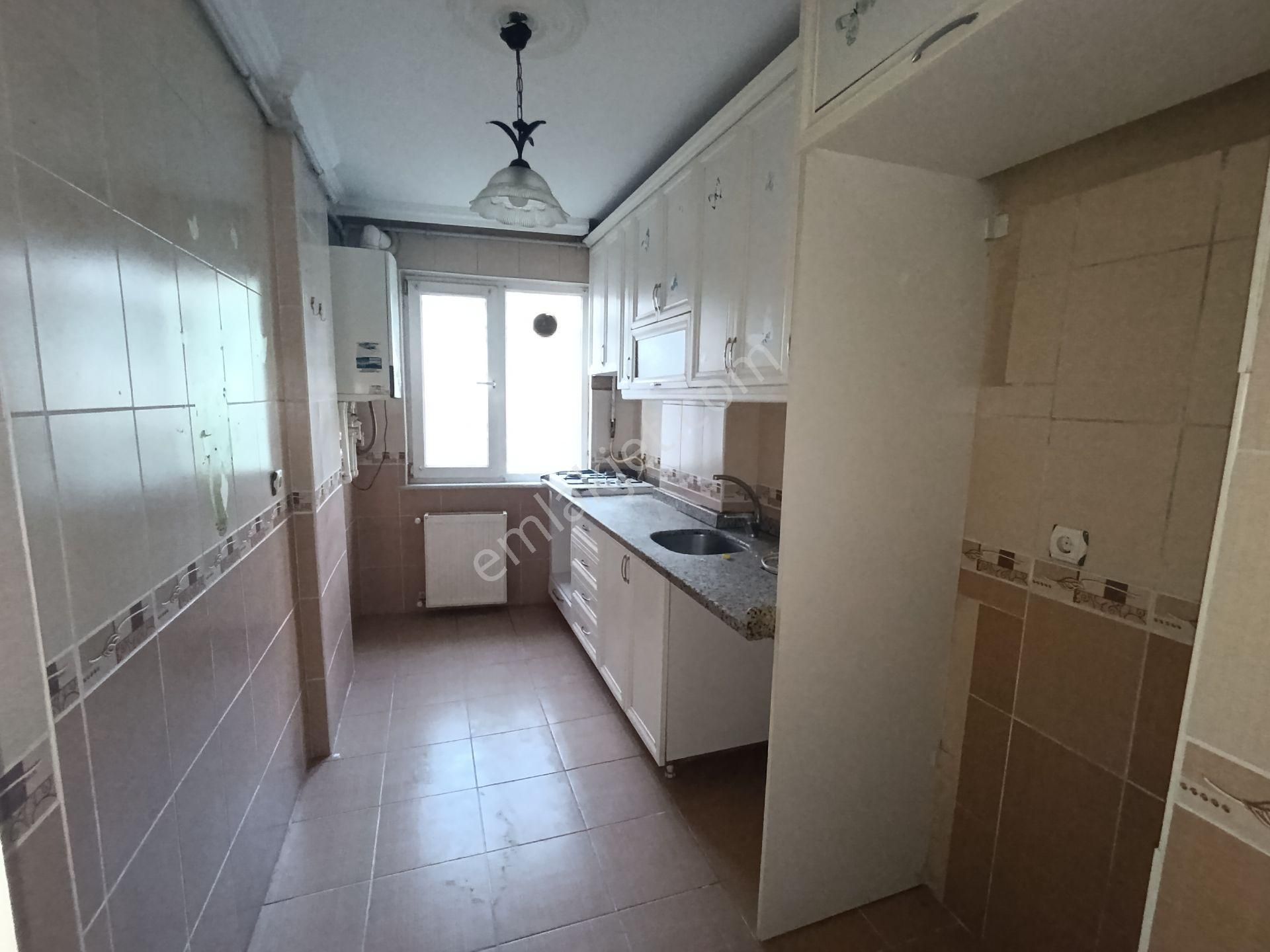 Pendik Güzelyalı Merkezde Büyük Kiralık 3+1 125m2 E-5 Yakın Daire Dubles - Görsel 16