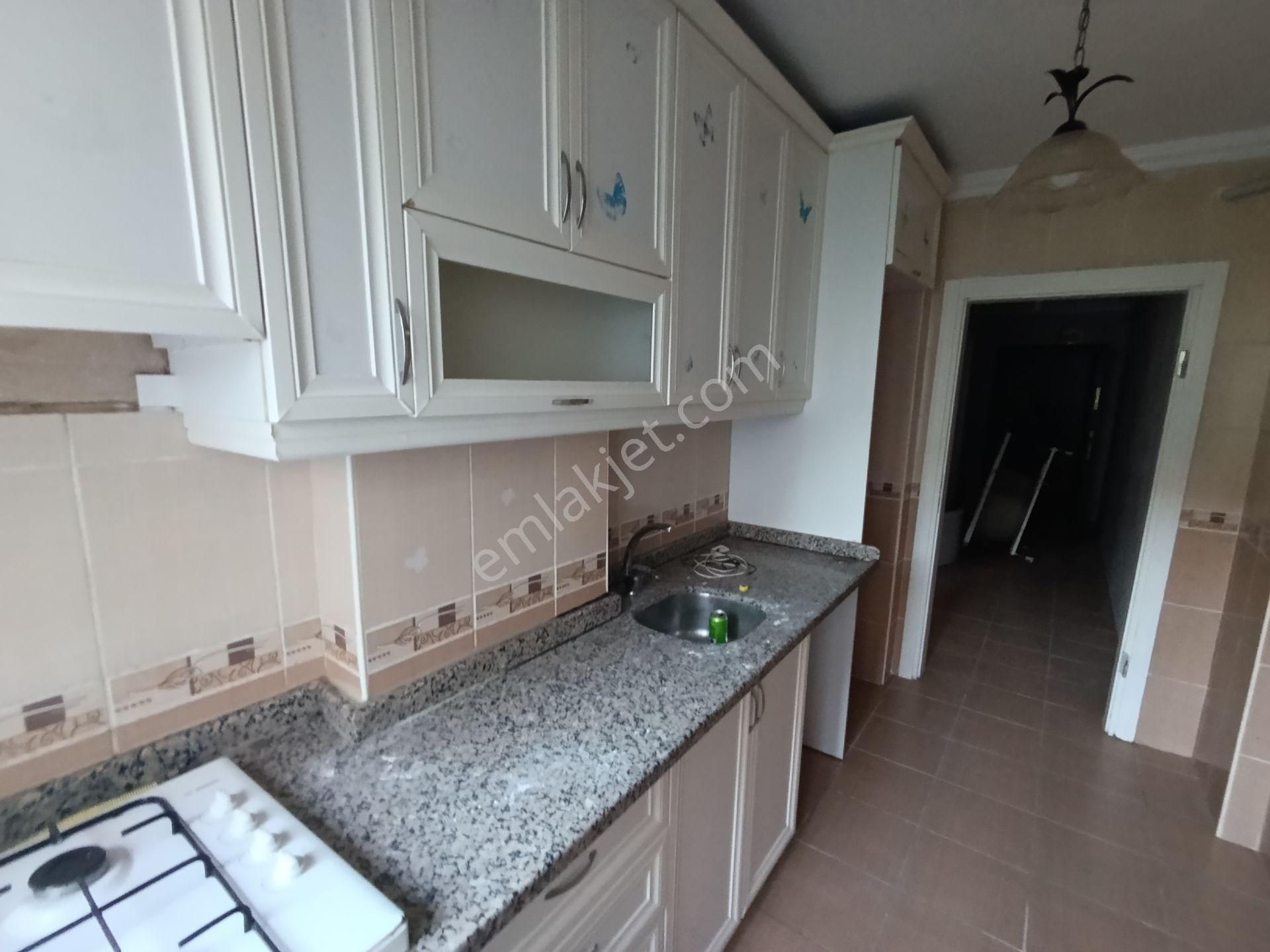 Pendik Güzelyalı Merkezde Büyük Kiralık 3+1 125m2 E-5 Yakın Daire Dubles - Görsel 19