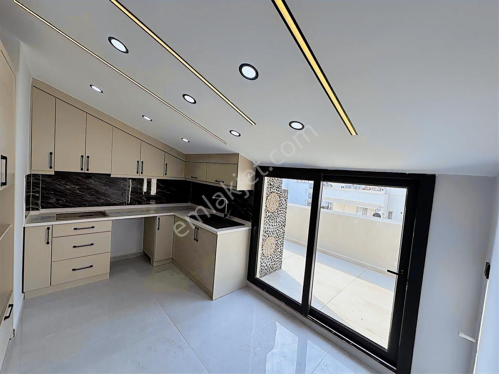 Didim Cumhuriyet Mahallesinde 1+1,2+1,3+1 Daire&dubleksler - Görsel 23