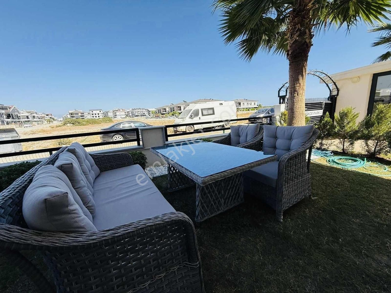 Didim Efeler Mahallesinde Havuzlu&güvenlikli Site 3+1 Villa - Görsel 9
