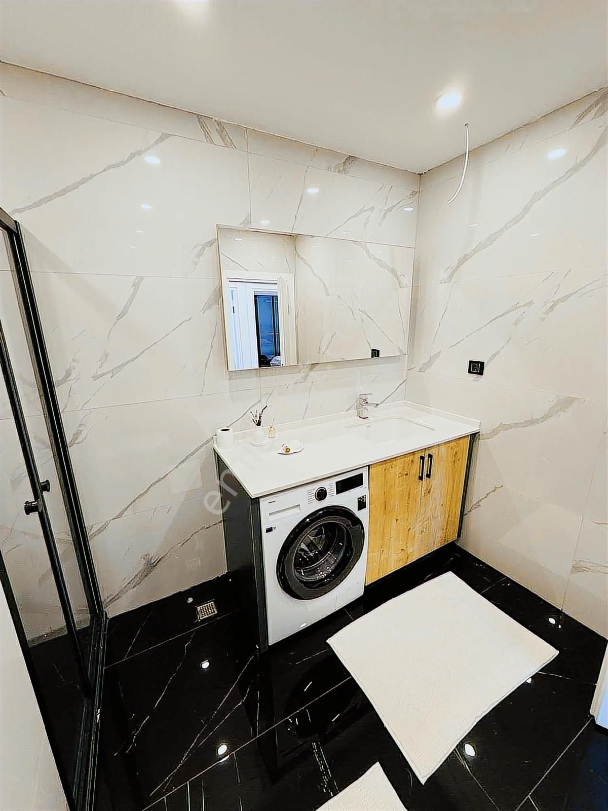 Didim Efeler Mahallesinde Havuzlu&güvenlikli Site 3+1 Villa - Görsel 6