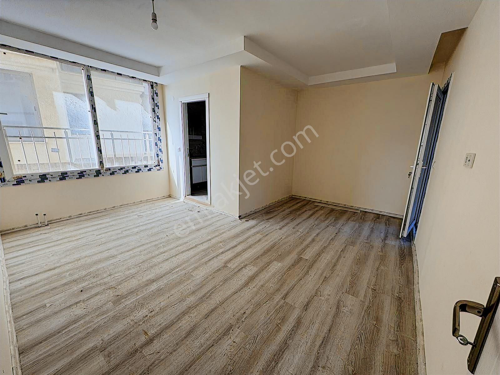 Merkezin Kalbinde! Efeler Mahallesinde Sıfır 3+1 Fırsat Daire - Görsel 4