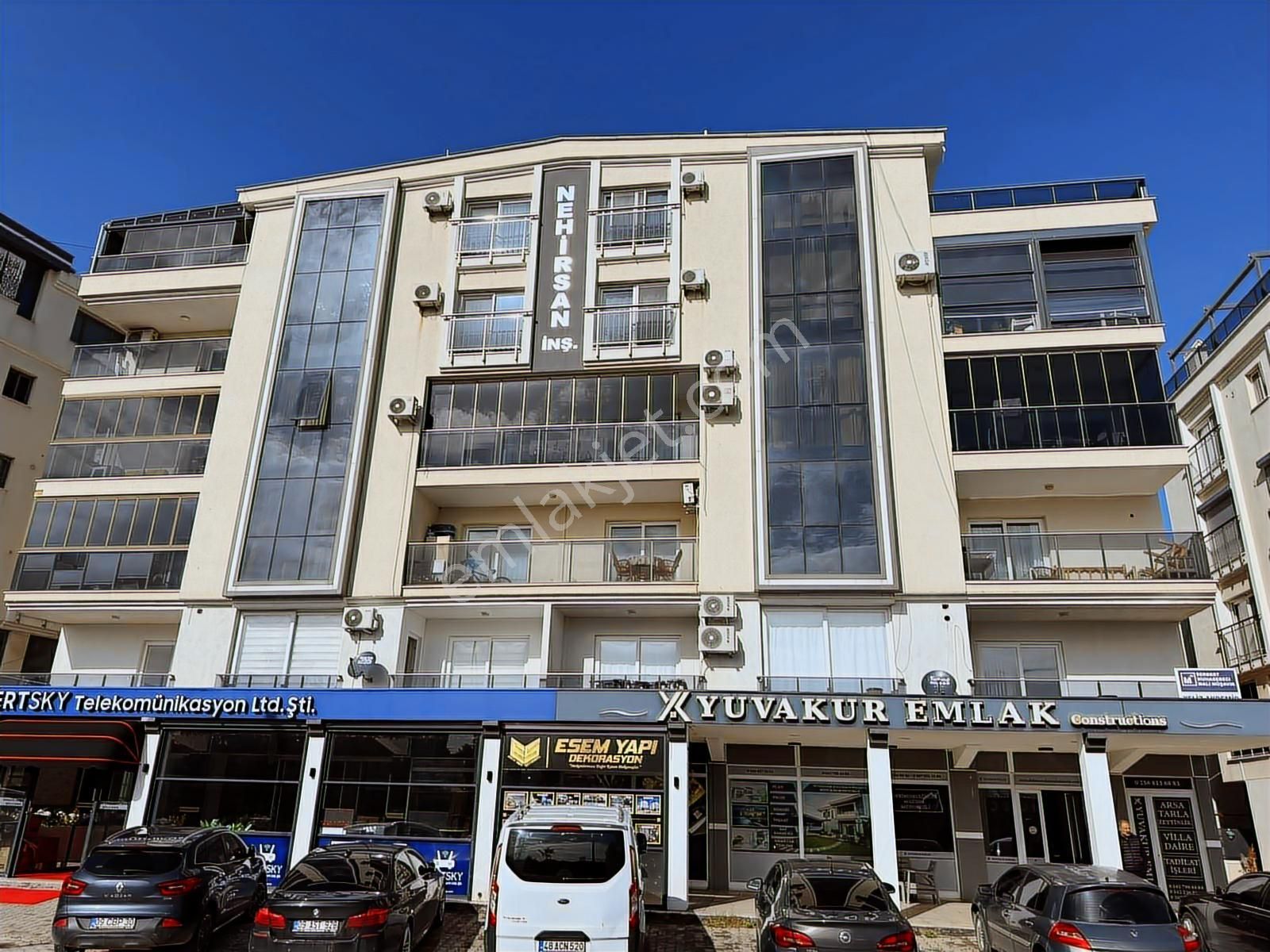 Merkezin Kalbinde! Efeler Mahallesinde Sıfır 3+1 Fırsat Daire - Görsel 15