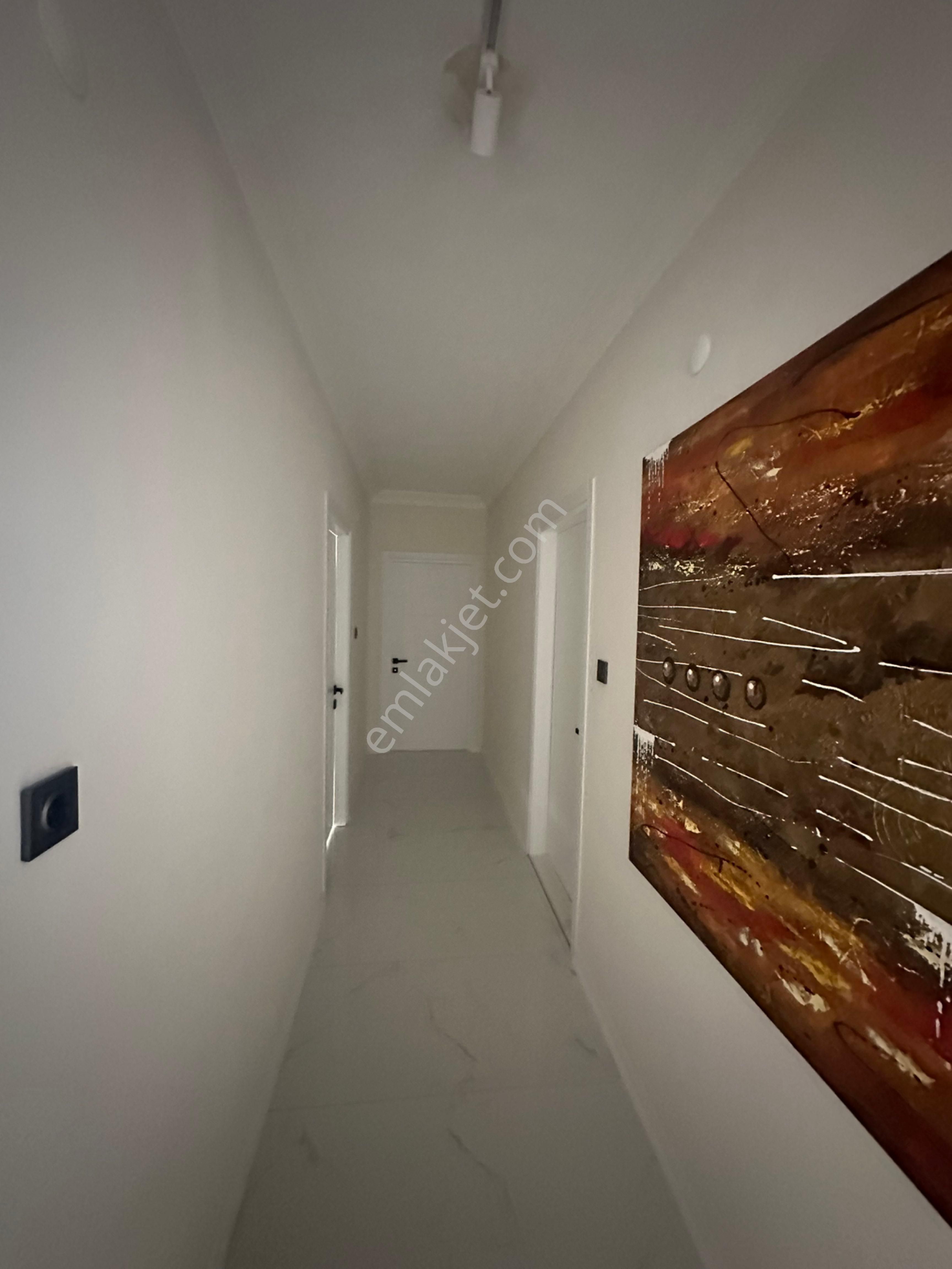 Meta Invest, Hüdavendigar Mahallesi’nde Site İçinde, Mimar Yenilemeli 3+1 Geniş Daire! - Görsel 17